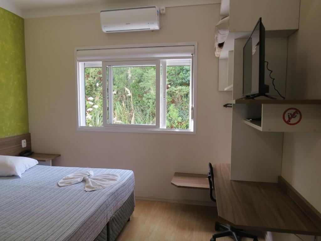 Adoro Hotel photo 3