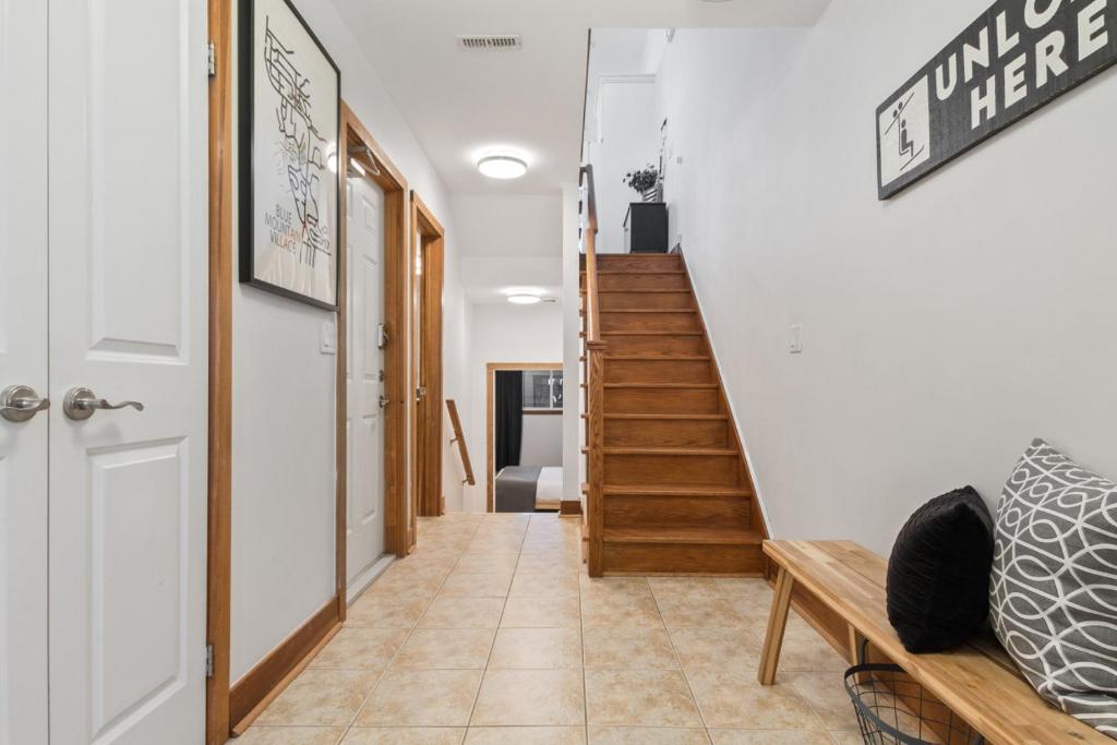 The Parker House Gorgeous Light and Spacious Chalet 86100 photo 4