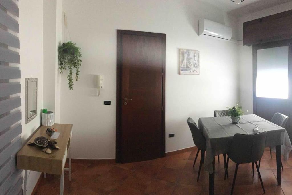 Alloggio incantevole/ bedsitting-room photo 2