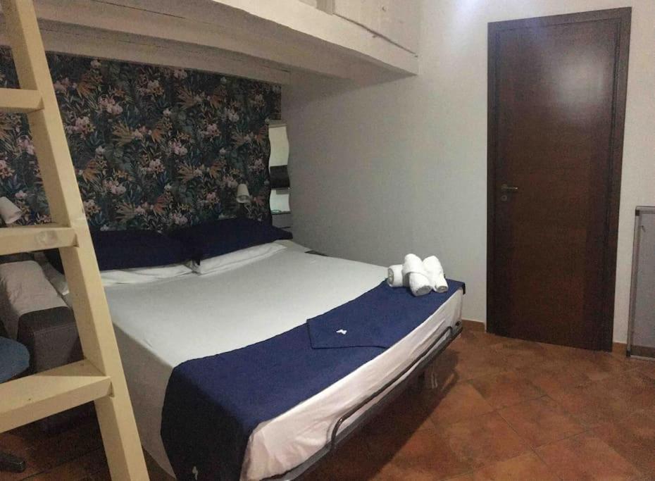 Alloggio incantevole/ bedsitting-room photo 4