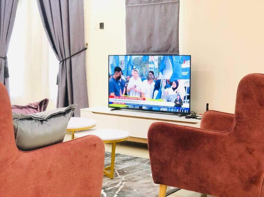 Coffee Aroma Homestay at Teratak Noura 5BR Corner photo 1