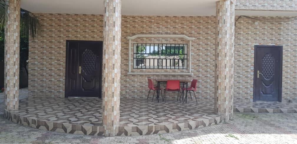 Kinneh's house