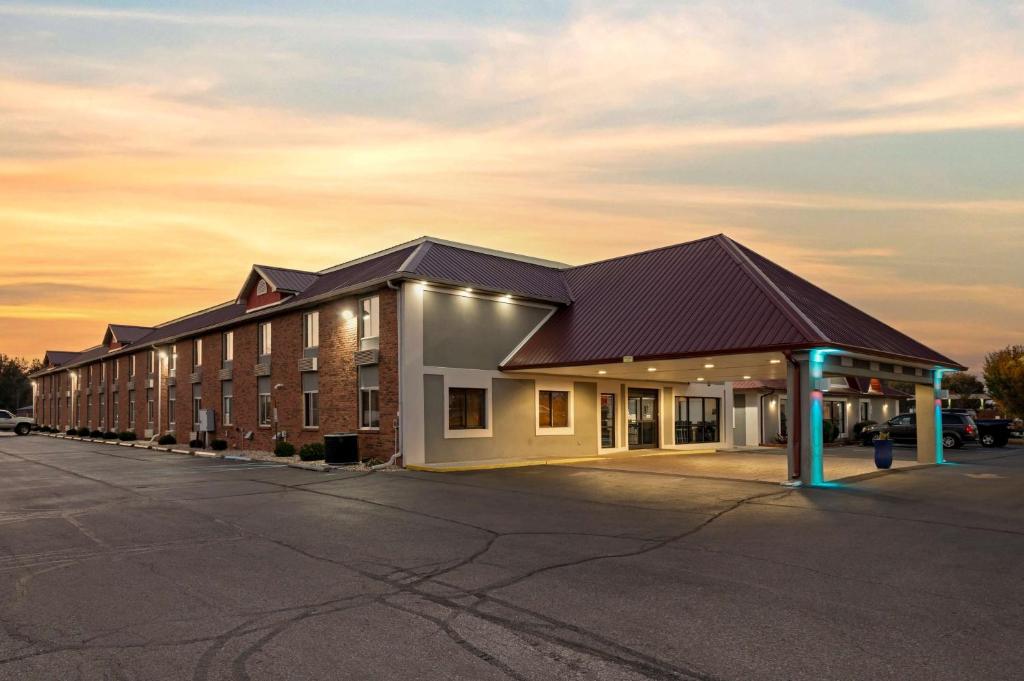 Best Western Edinburgh/Columbus image