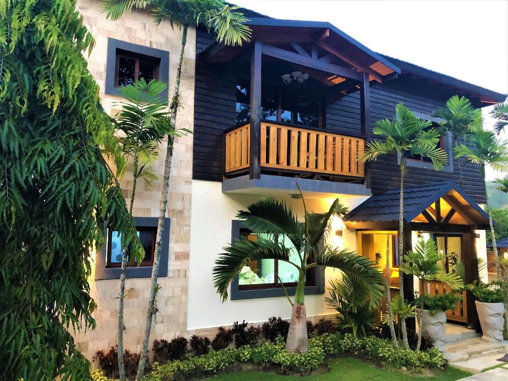 Villa Mi Patio By Hospedify - Hermosa villa con mesa de billar y río cristalino a 3 min Un pequeño paraíso en Jarabacoa photo 2