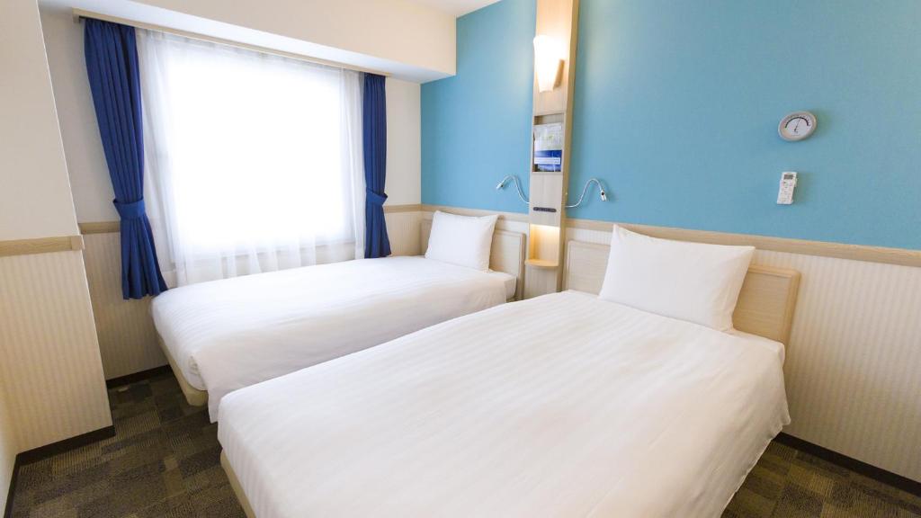 Toyoko Inn Chiba Makuhari photo 3