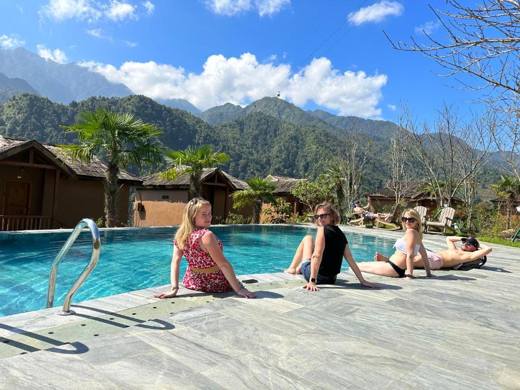 SIN CHAI ECOLODGE SAPA - Tap to explore photos