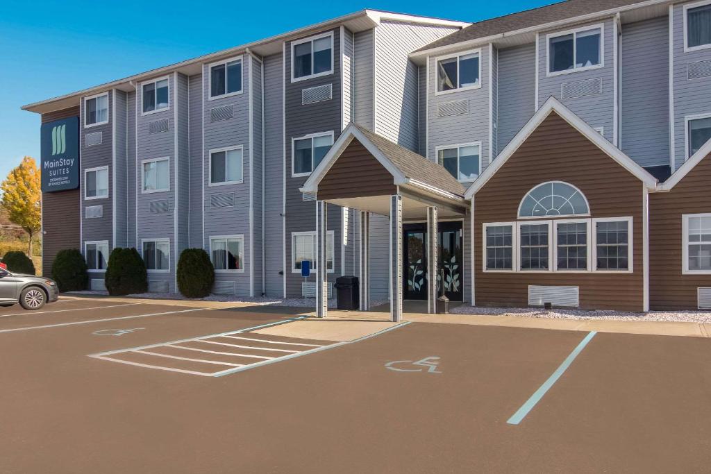MainStay Suites Clarion, PA near I-80 image