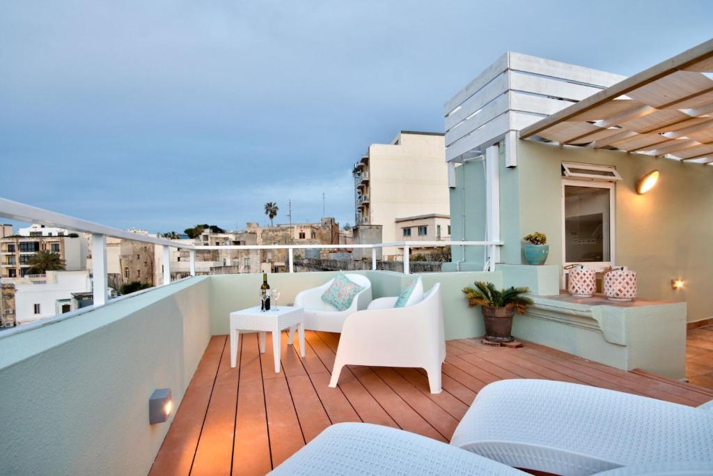 St Julians Seaviews HillTop House photo 2