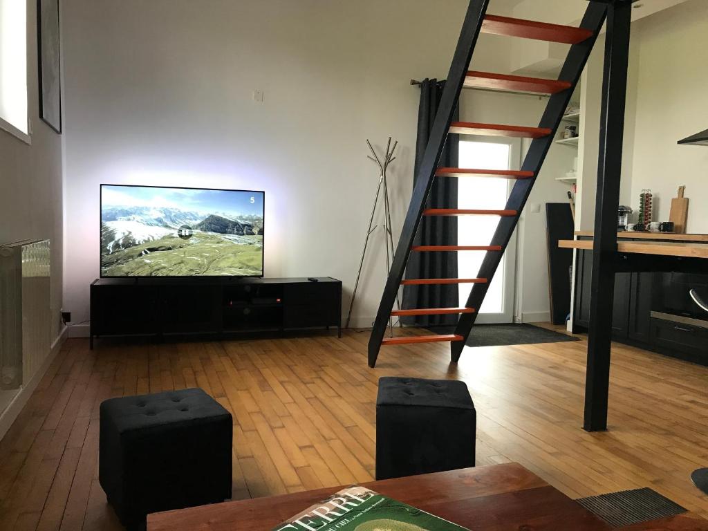Studio cosy - Parking privé - Proche Lyon - Tap to explore photos