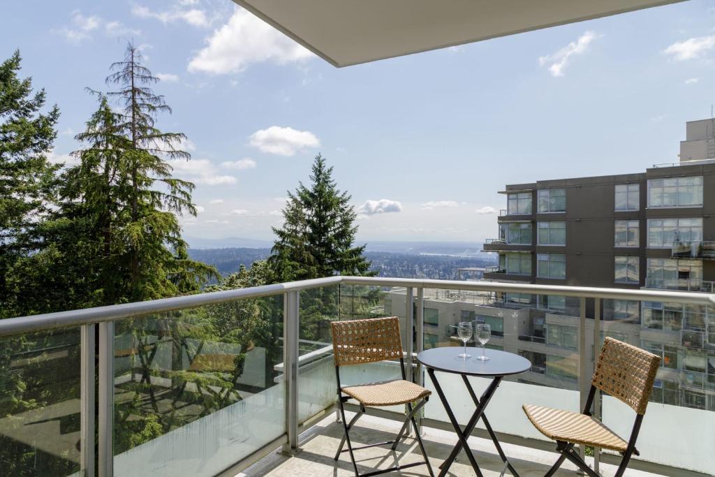Lovely 2 Bedroom condo with indoor Fireplace for 6 photo 1