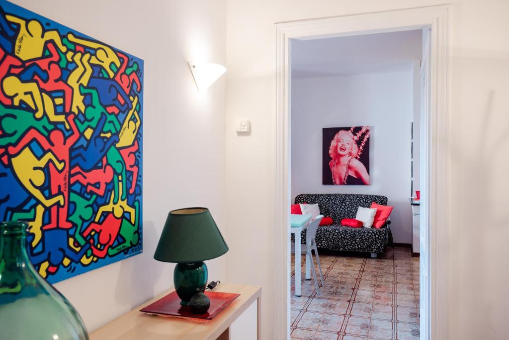 086 - Sunshine Home, 5 minuti dalla spiaggia, VISTA MARE - PARCHEGGIO PRIVATO GRATIS INCLUSO photo 3