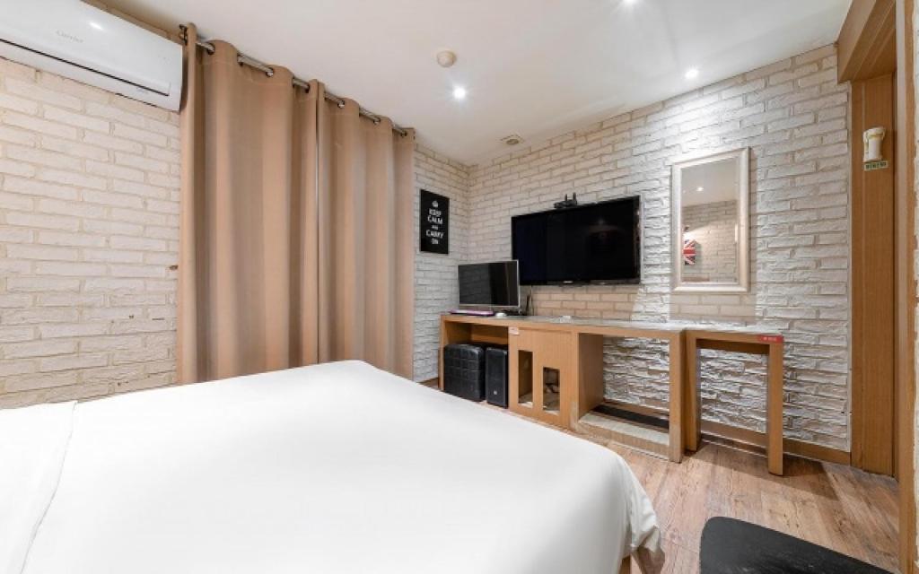 Laria Hotel photo 3