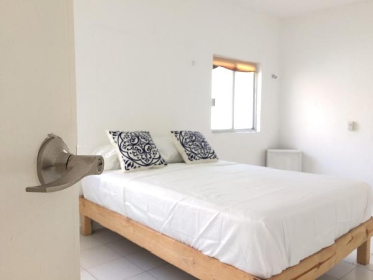Apartment with fast WIFI near Cancun downtown - Tap to explore photos