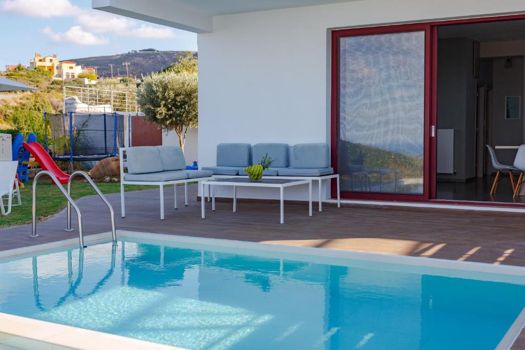 Vigles ,Modern Suites with jacuzzi and amazing view Room Type - Standard Suite
