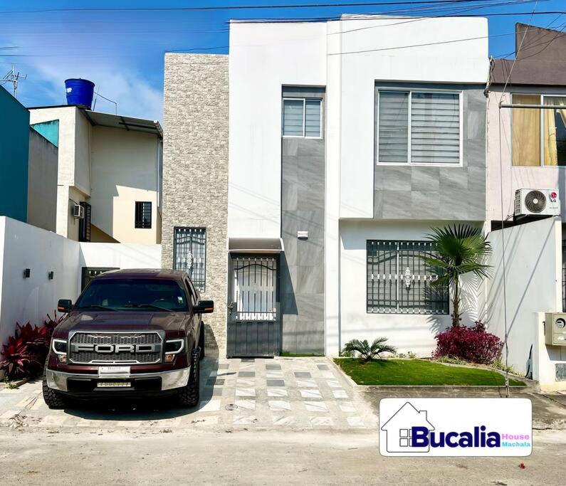 Bucalia House Machala