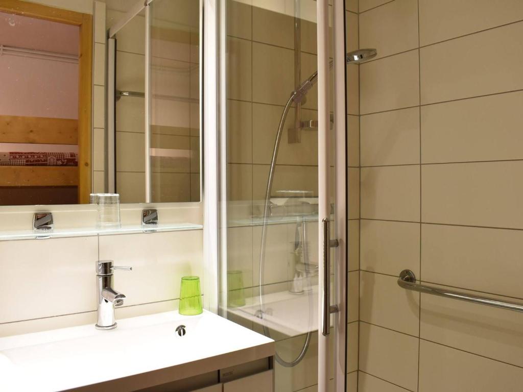Appartement Méribel, 1 pièce, 3 personnes - FR-1-180-32 photo 4