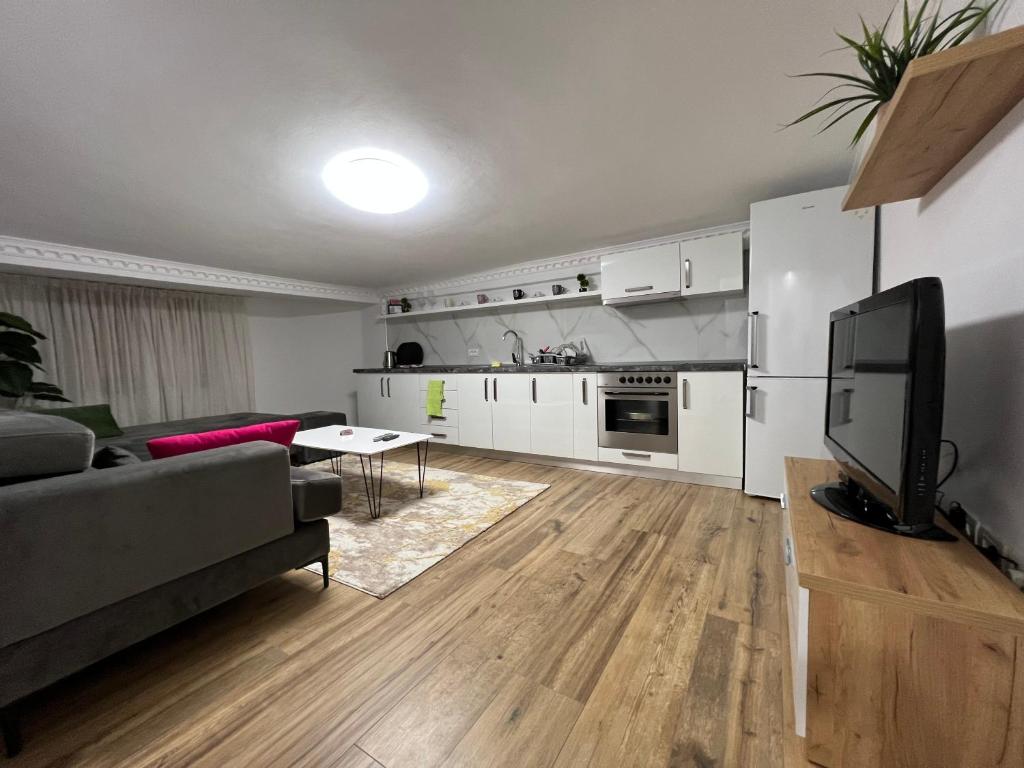 House Elbasan city center 3 photo 4