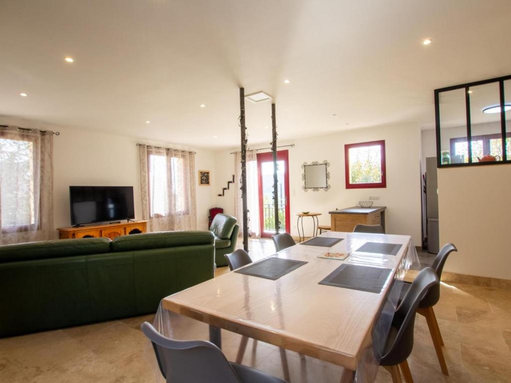 Gîte Auriac-du-Périgord, 3 pièces, 5 personnes - FR-1-616-279 photo 2