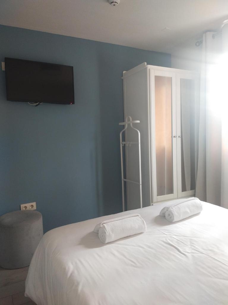 Punta Carnero Hostal singular photo 1