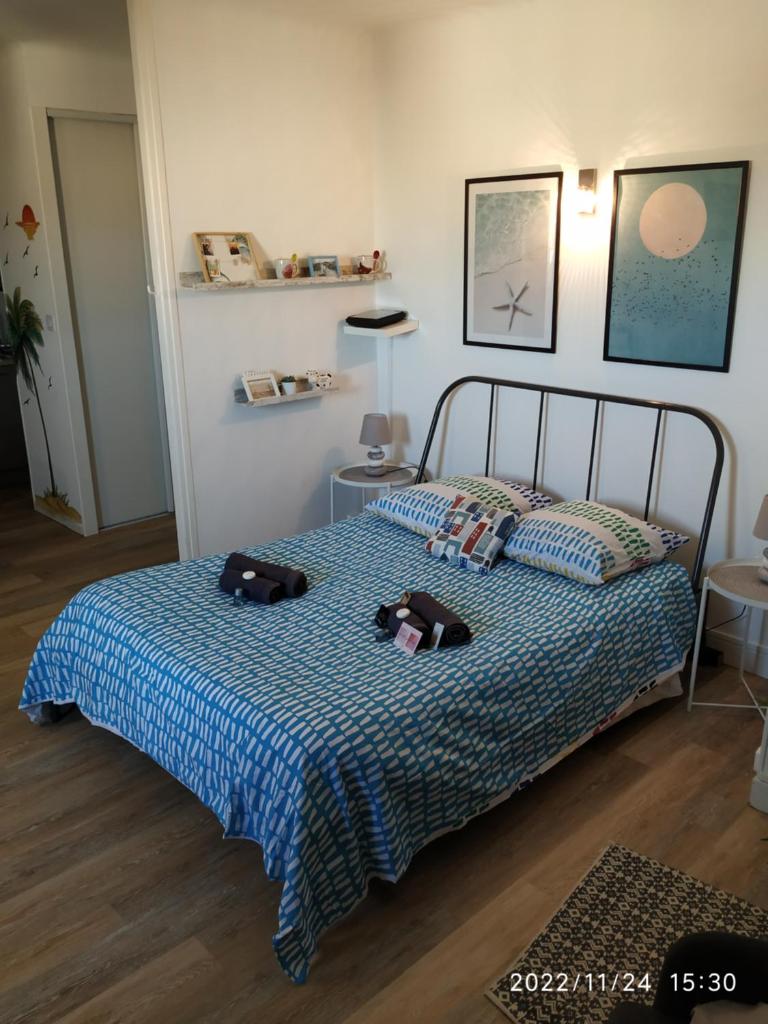 studio vue imprenable sur marseille photo 1