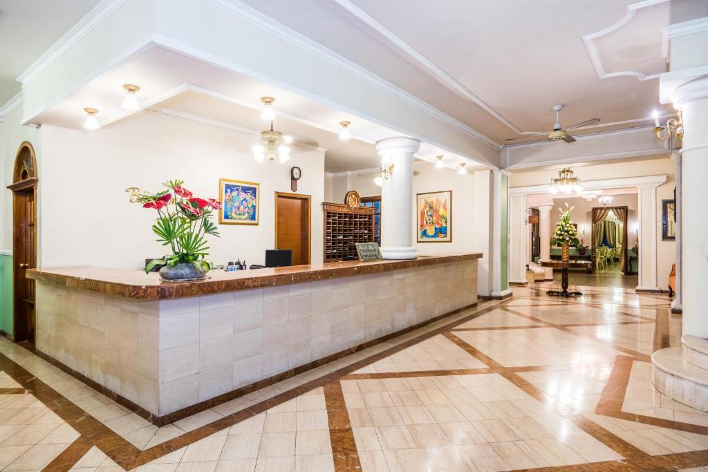 Hotel Majestic photo 1