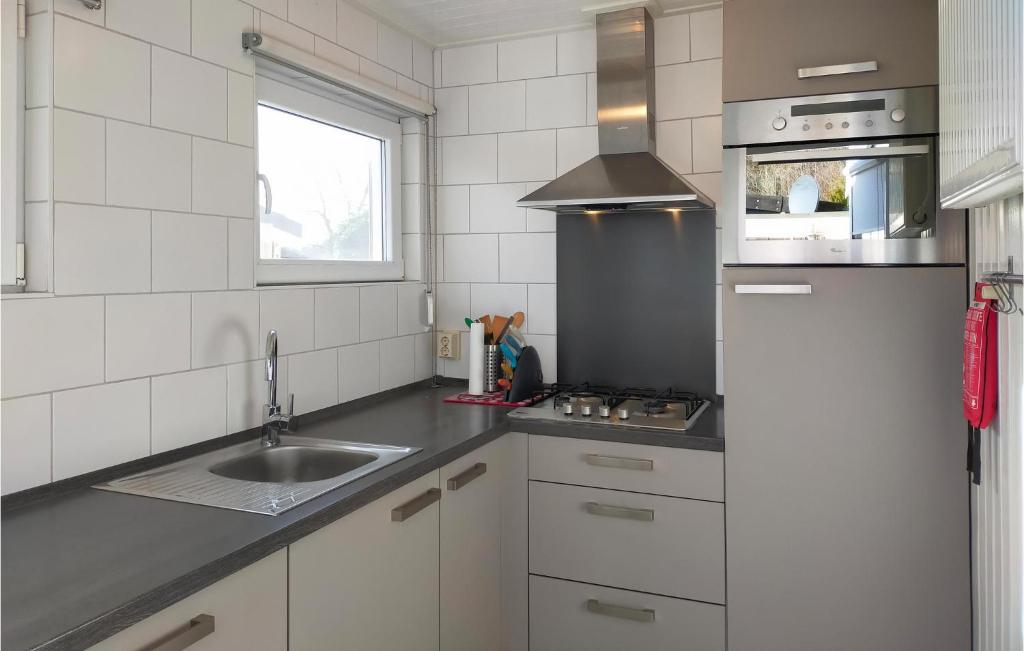 Awesome Home In Breskens With Wifi And 1 Bedrooms photo 4