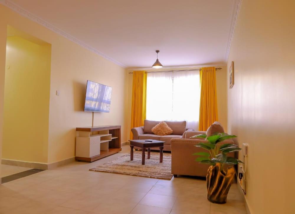 Lux Suites Greatwall Gardens Apartments photo 1