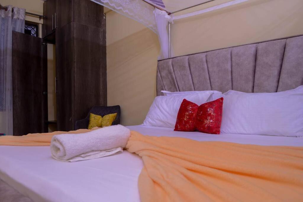 Lovely and homely 2 bedroom Serviced Apartment photo 4