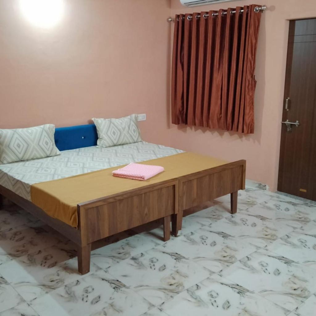 Axar Complex (1BHK)