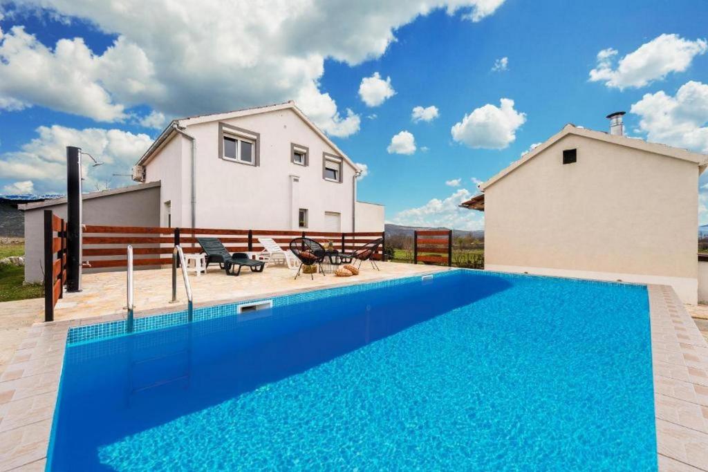 Holiday Home Romeo photo 1