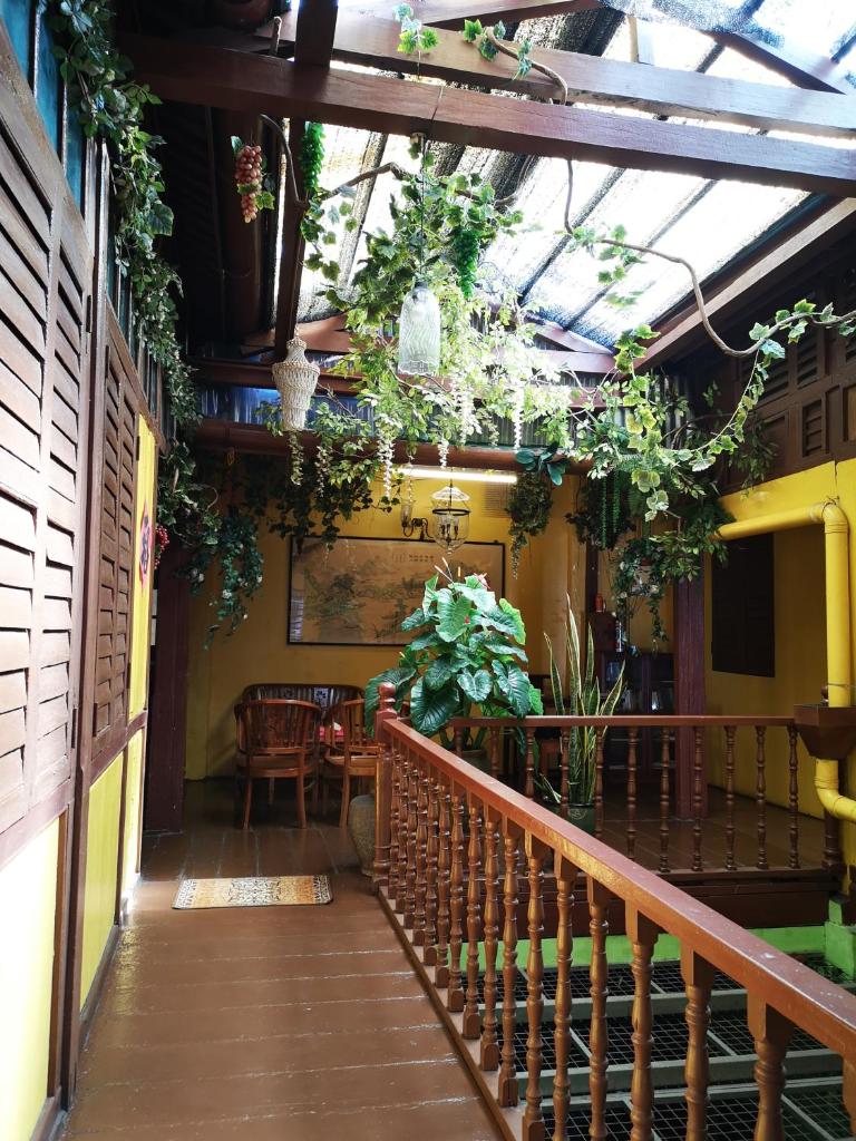 Vintage House photo 1