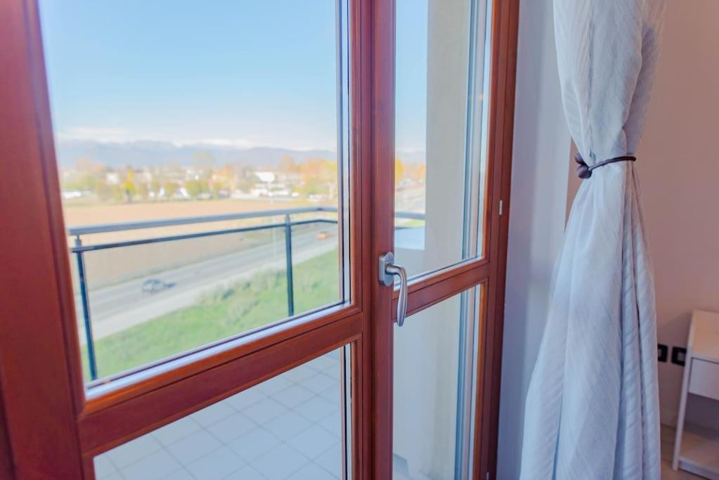 Appartamento comodo a Mirafiori - Santorelli Home photo 4
