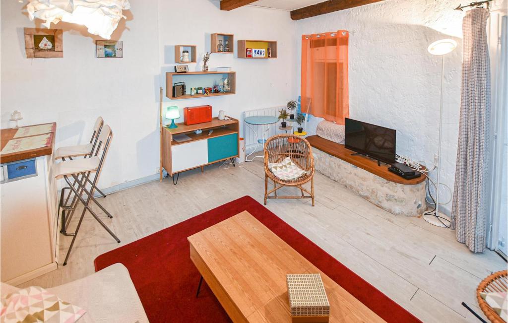 Beautiful Home In Aurel With 1 Bedrooms photo 2