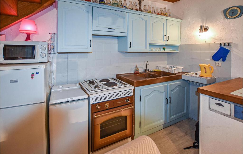 Beautiful Home In Aurel With 1 Bedrooms photo 4