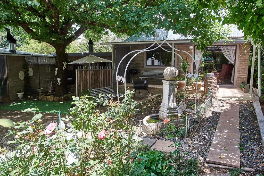 Gods Gift cottage and Mattaniah Cottage photo 3