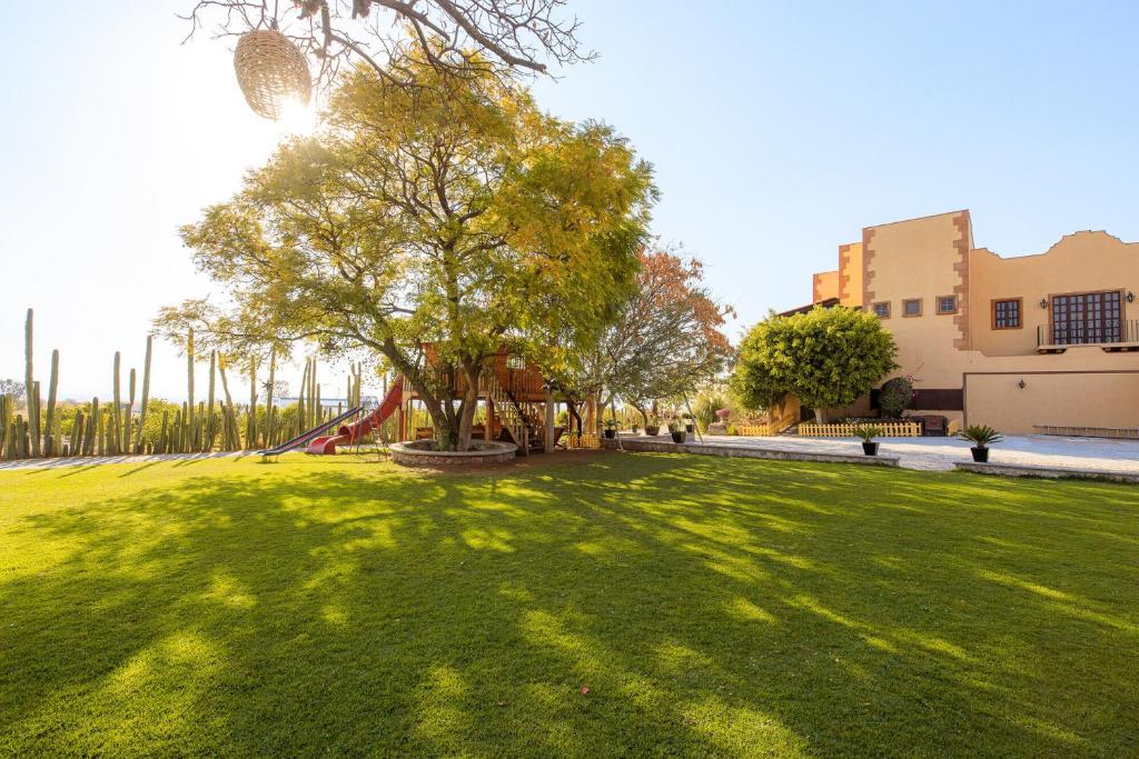 Hacienda Maria Eugenio photo 2