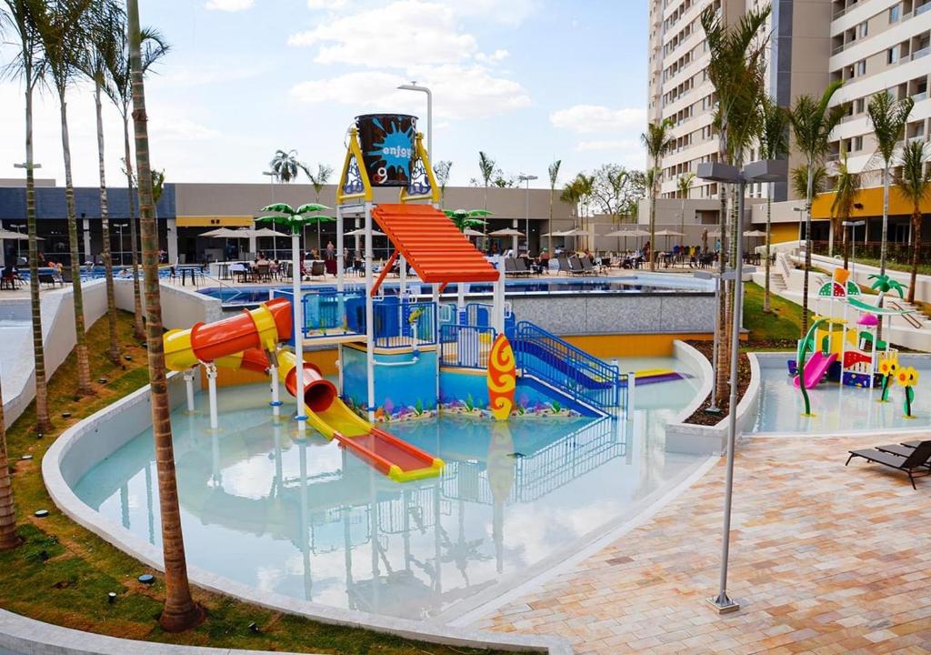 Apartamento dentro de resort próximo do Thermas dos Laranjais photo 2