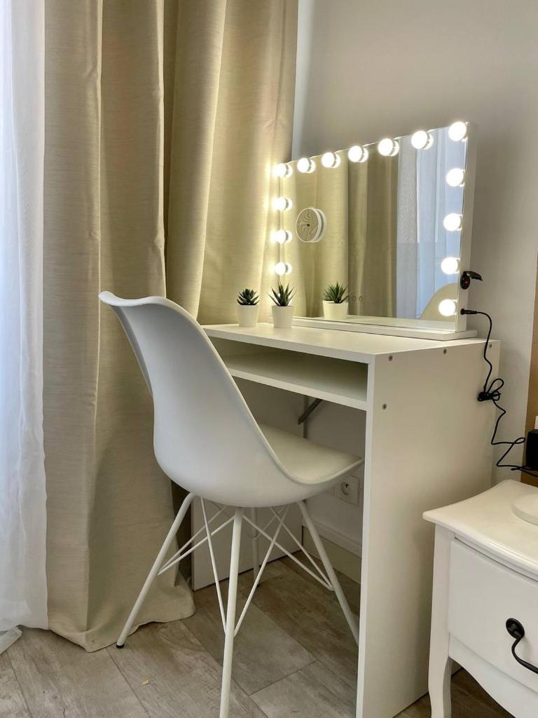 Cozy Appartement Halles Strasbourg - Tap to explore photos
