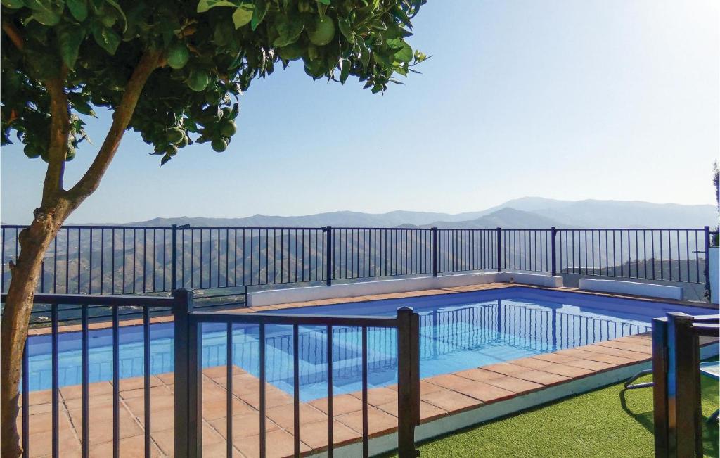 Stunning Home In Vlez Mlaga With 3 Bedrooms, Private Swimming Pool And Outdoor Swimming Pool photo 4