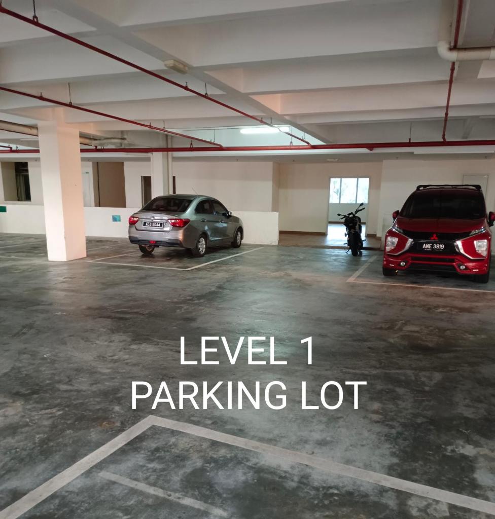 Glossy Homestay Marina Island photo 4