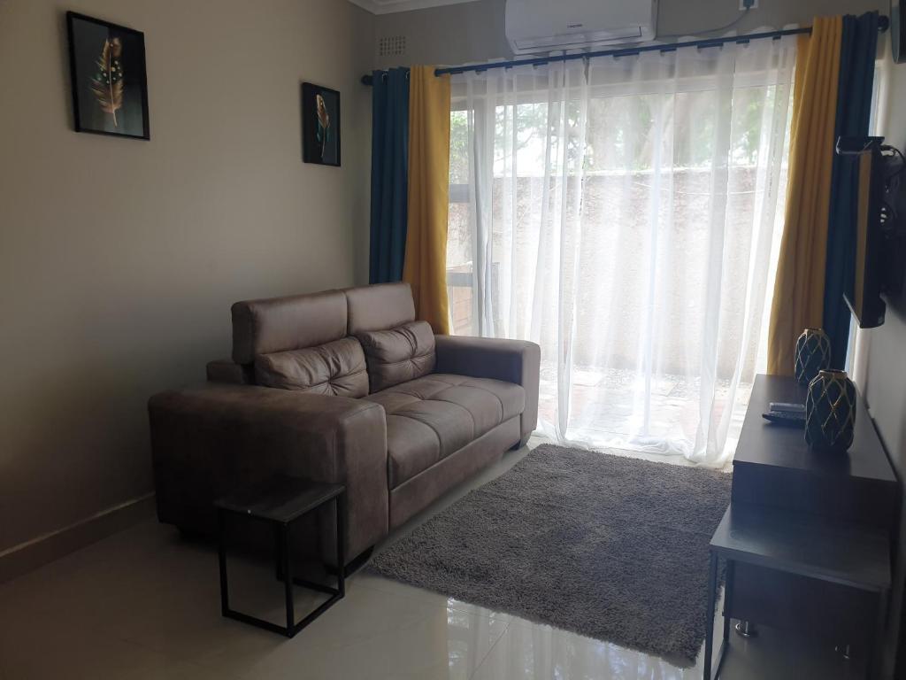Lukundo Place photo 1