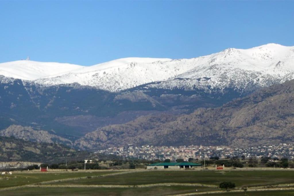 Loft near mountain range. 30 minutes to Madrid