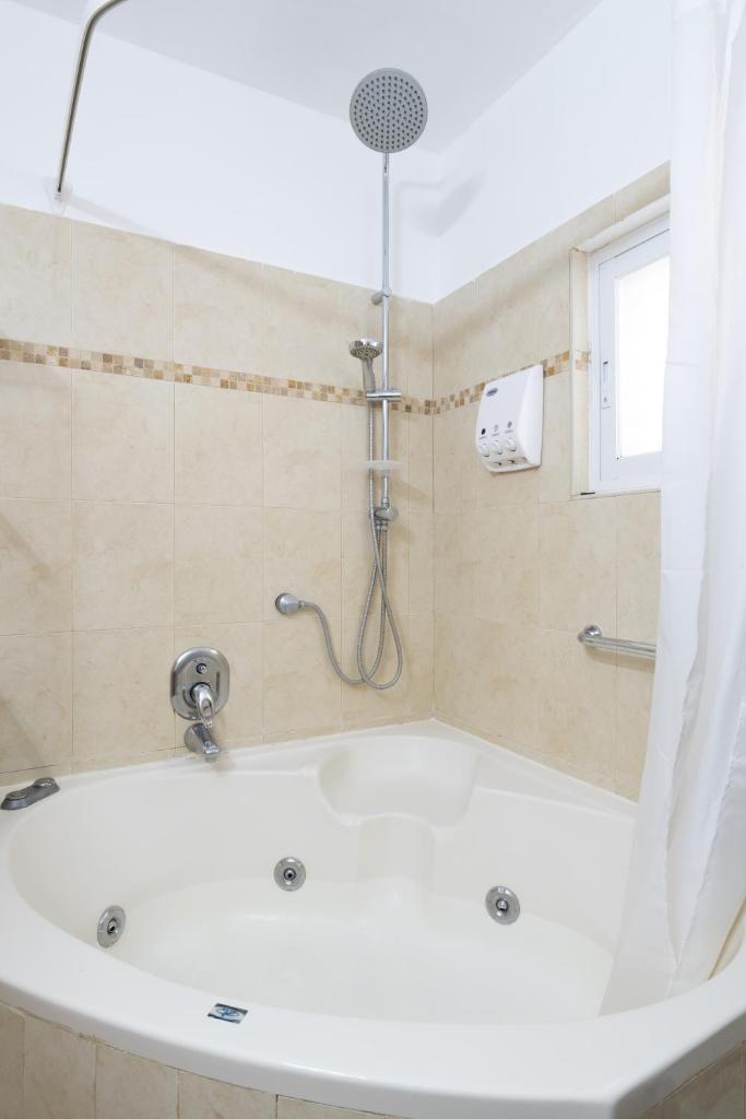 Yagen boutique apartments photo 2