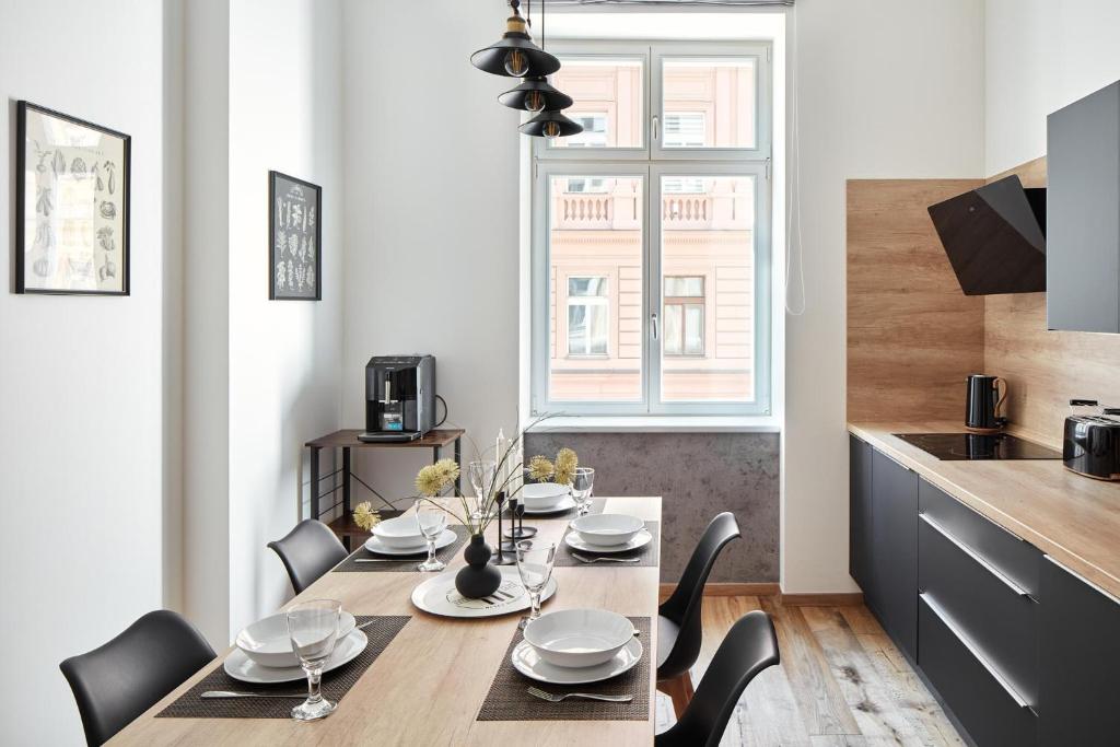 Stylish Apartment in Smíchov by Prague Days photo 2