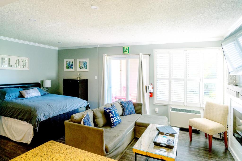 Updated Blue Mountain Studio @ North Creek Resort photo 1
