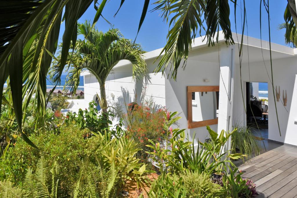 Vue exceptionnelle sur le lagon, sunsets magiques - Isleda Villas - 5* photo 2