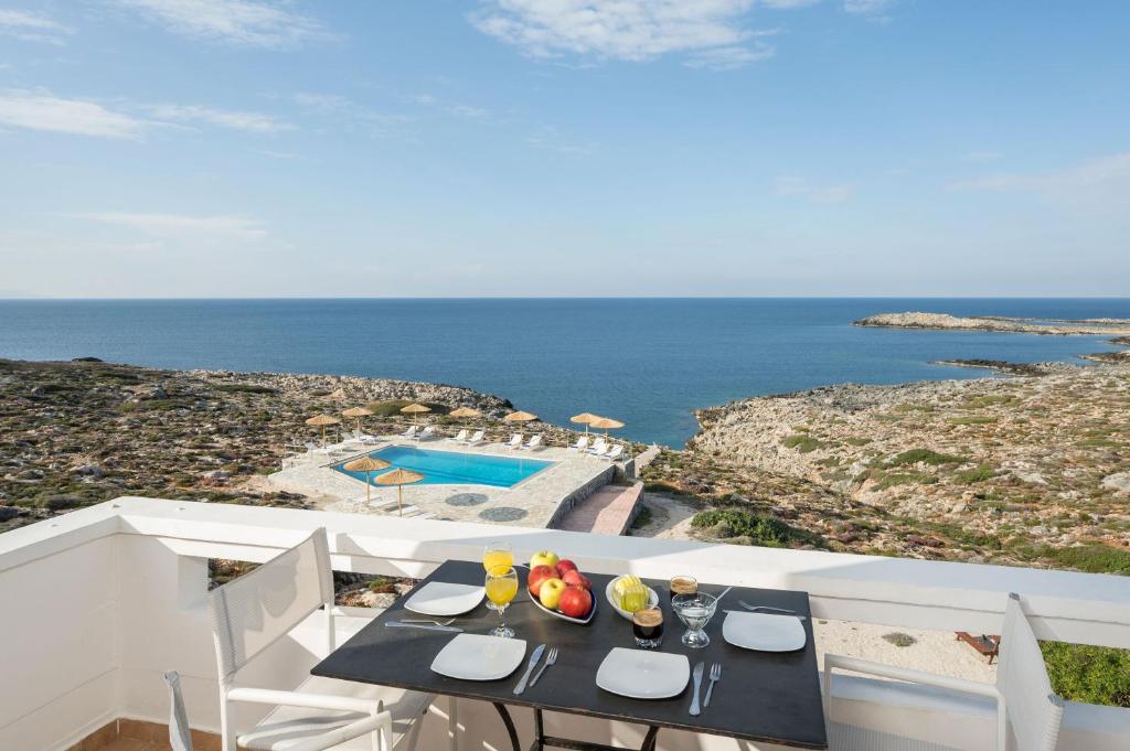 Kiani Sea View Apartments photo 1