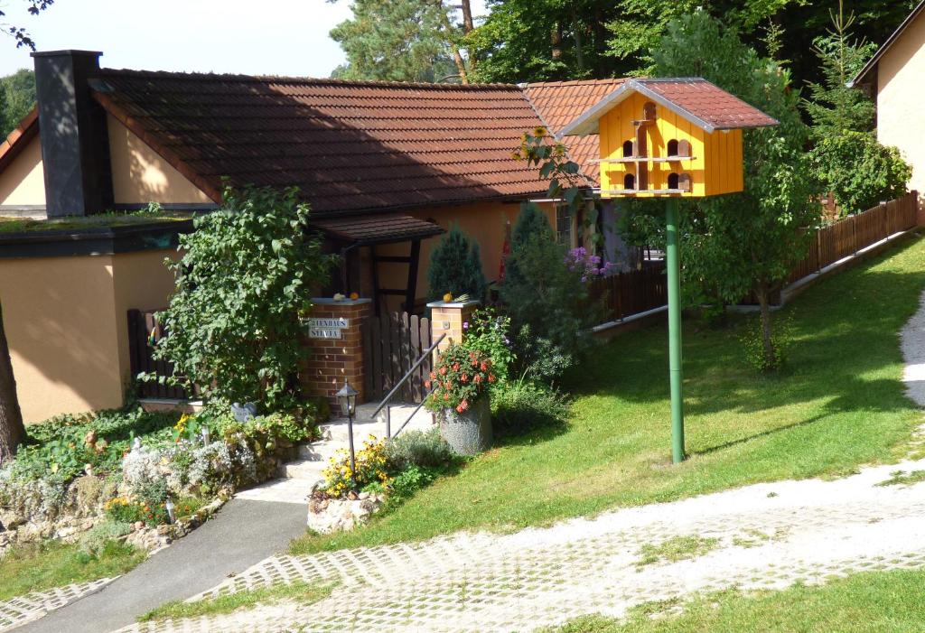 Ferienhaus Sylvia beim Waldrand photo 1