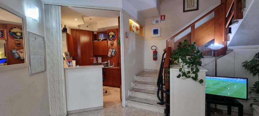 Hotel Indicatore Budget & Business At A Glance photo 1
