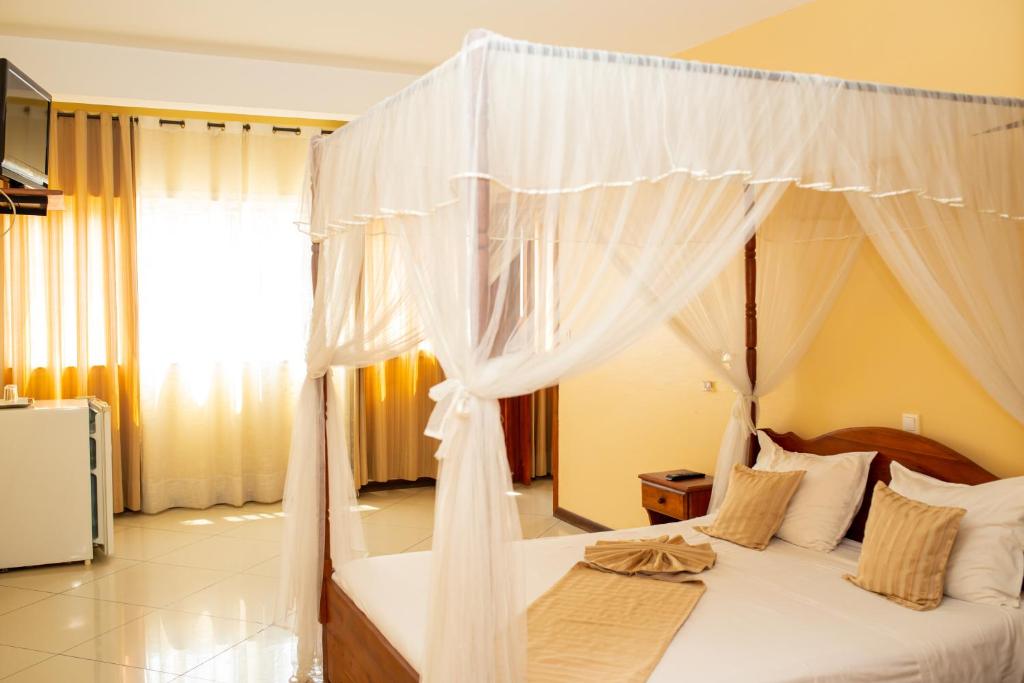 Amazone Hotel Tulear photo 3